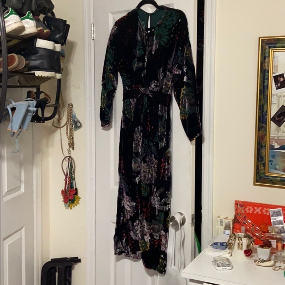 ZARA Trafuluc Collection velvet dress - SOLD